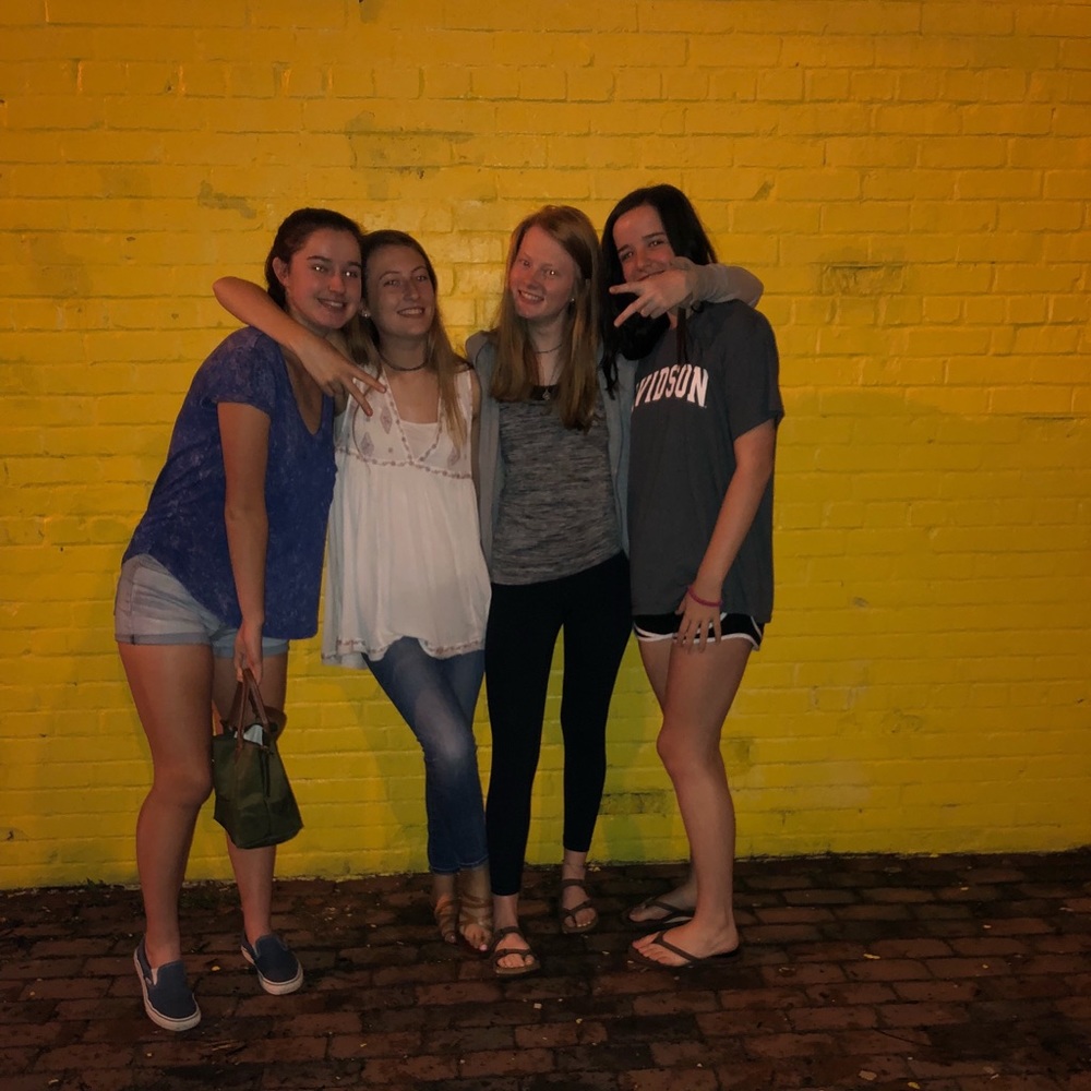 Meet your Posher, Clare